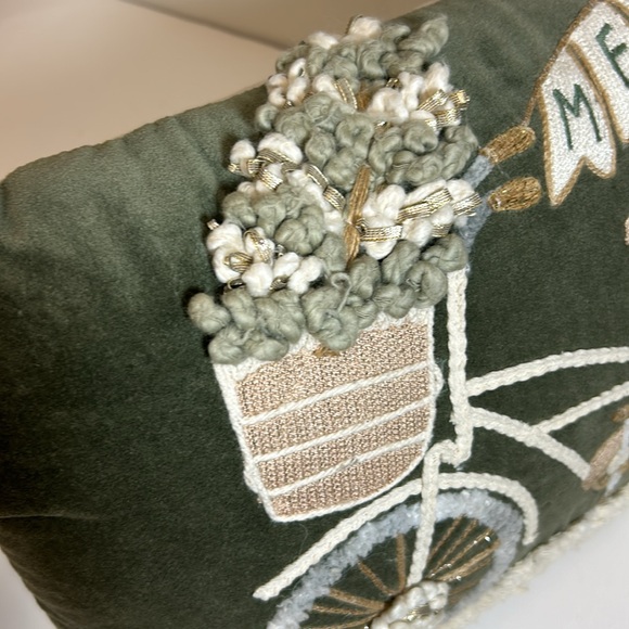 Green Velvet Merry Christmas Embroidered Pillow Gift Bike Metallic Floral - Picture 4 of 15